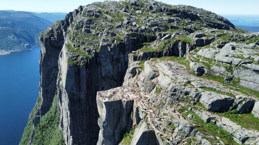 07 El Preikestolen